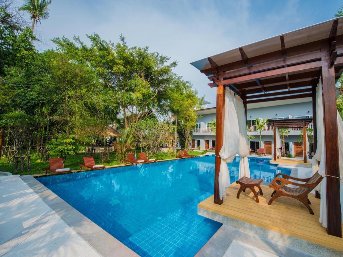 Bora Bora Villa Phuket 찰롱 외부 사진