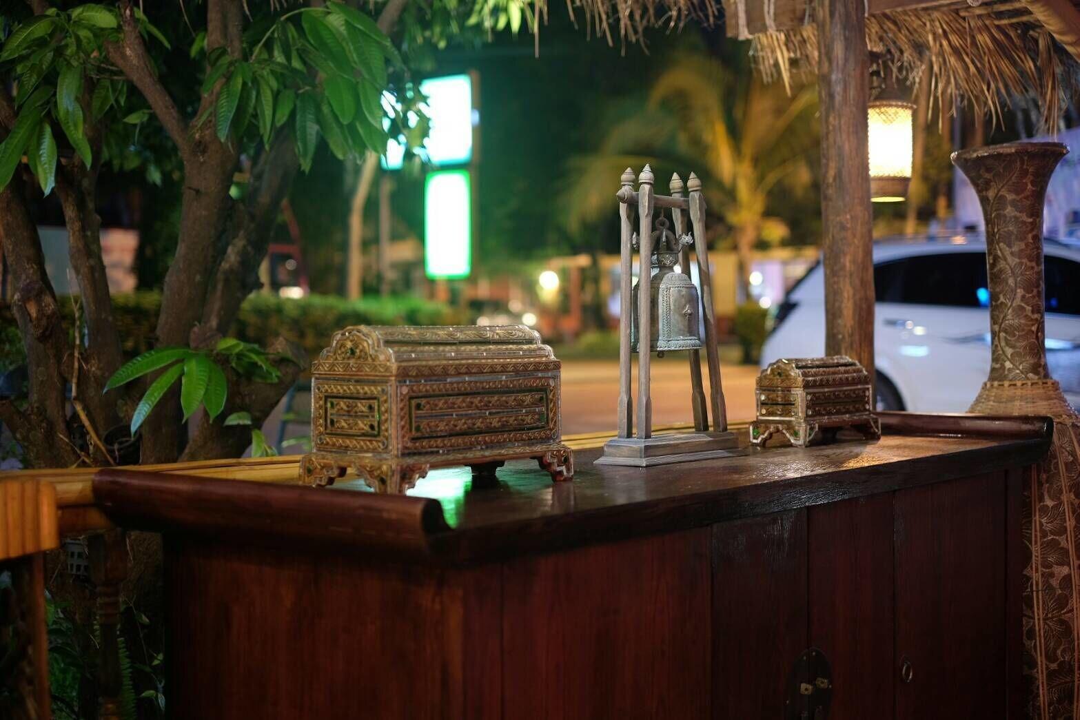 Bora Bora Villa Phuket 찰롱 외부 사진